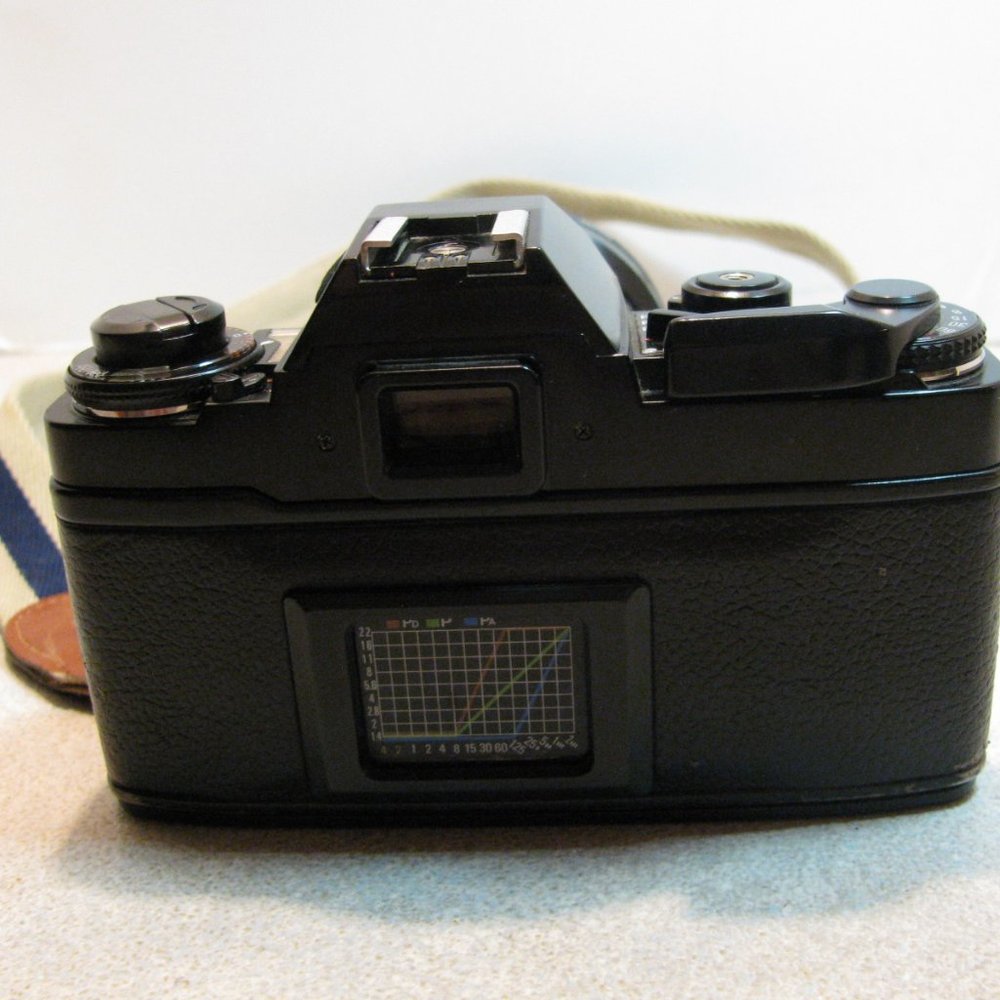 Ricoh XR-P Multi Program 35mm Camera - Picture 6 of 10